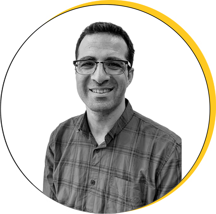 עמית פוני קרוניש   מנהל פרויקטים